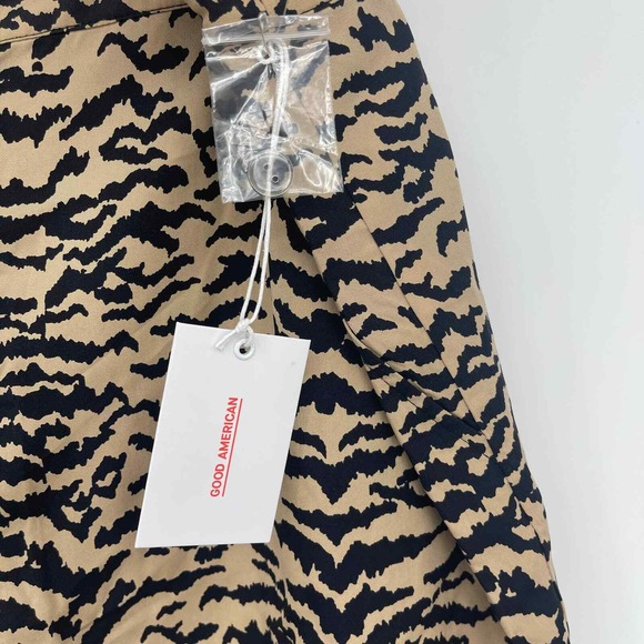 New Good American Leopard Shorts Womens 16 High Rise Tan Tiger Animal - Picture 8 of 11